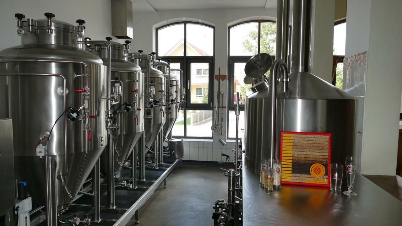 Speidel´s BrauManufaktur Hotel Odenwaldstetten Bagian luar foto